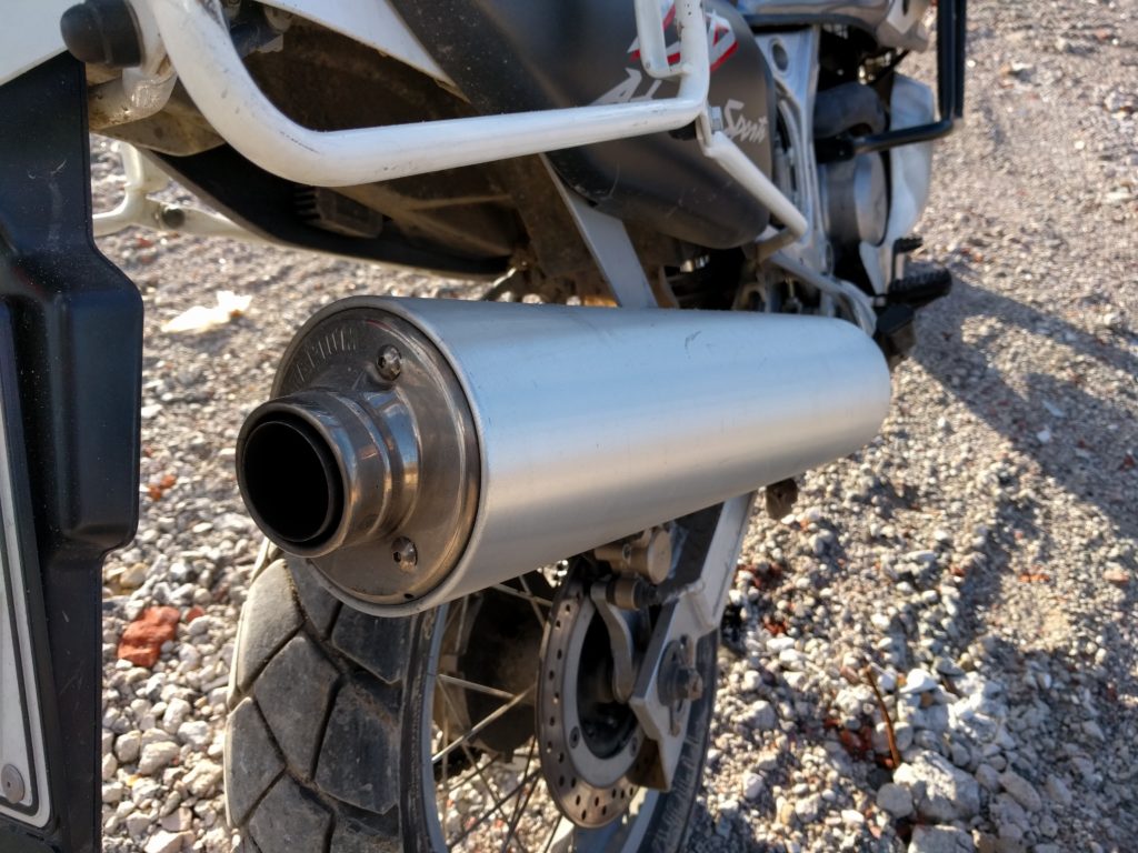 Vacaburra's exhaust pipe